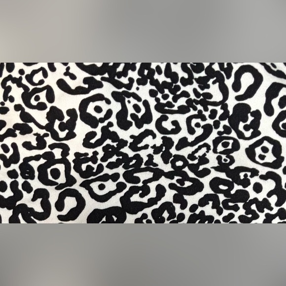 ANN TAYLOR | ladies modern fit animal print pants. Size: 14 - Picture 9 of 14